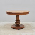 1460 9228 PEDESTAL TABLE